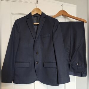 Ralph Lauren Big Boys Classic Dark Navy Suit (Jacket & Pants) 16R